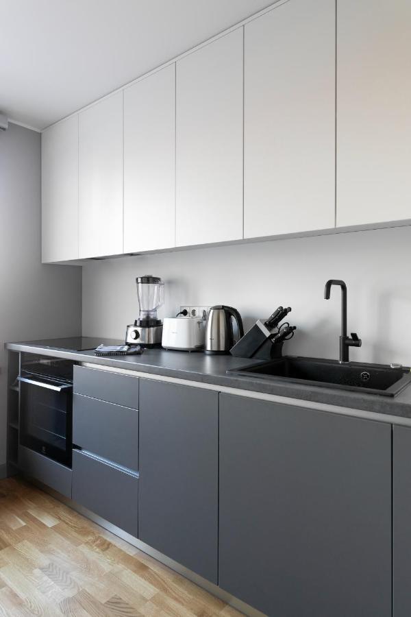 Brand New, Family-Friendly With A Great Location - Moon Apartment Вентспилс Экстерьер фото