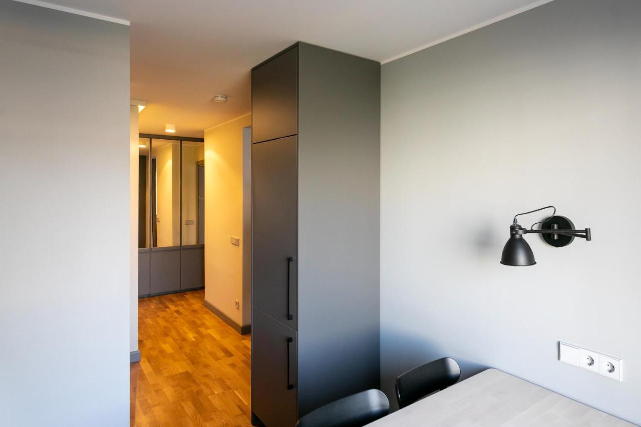 Brand New, Family-Friendly With A Great Location - Moon Apartment Вентспилс Экстерьер фото