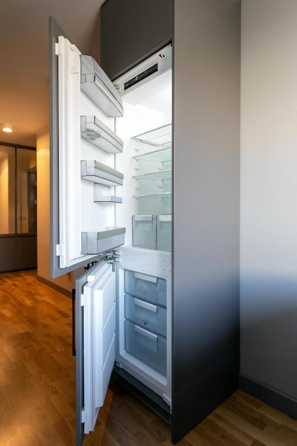 Brand New, Family-Friendly With A Great Location - Moon Apartment Вентспилс Экстерьер фото