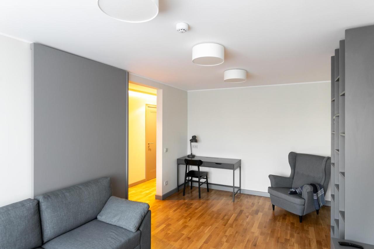 Brand New, Family-Friendly With A Great Location - Moon Apartment Вентспилс Экстерьер фото